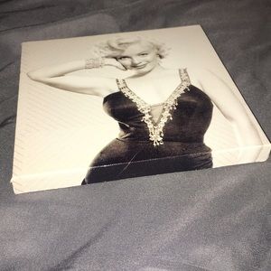 small marilyn monroe canvas photo